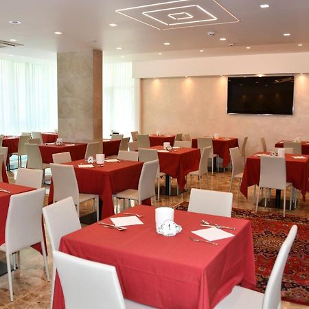 Hotel Playa ビビオーネ エクステリア 写真